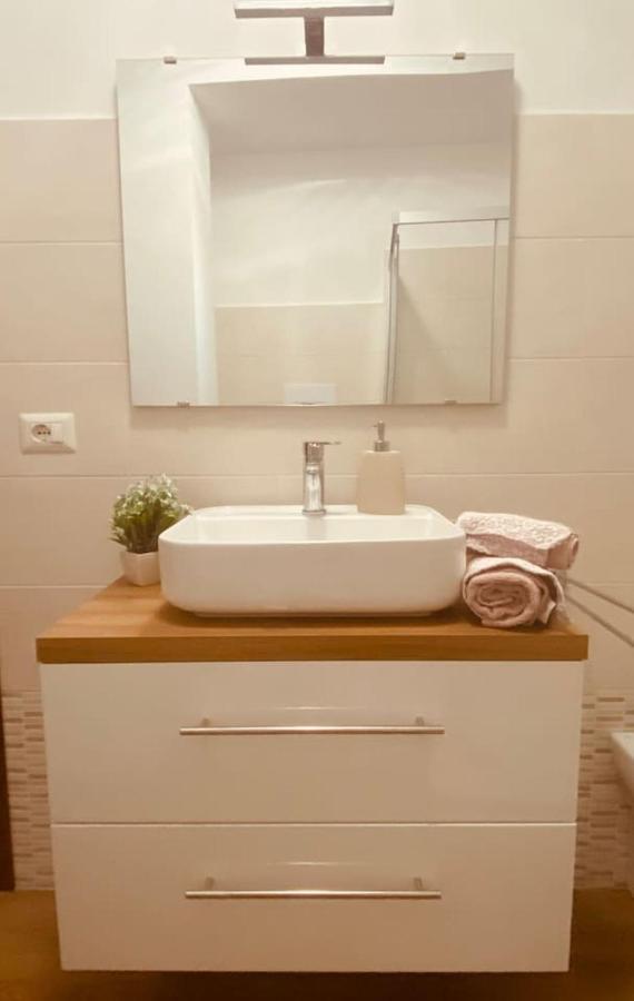 Matteo'S House Apartment Penne Екстериор снимка